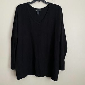 Lane Bryant 22/24 Plus Black 3/4 Sleeve V-Neck Top